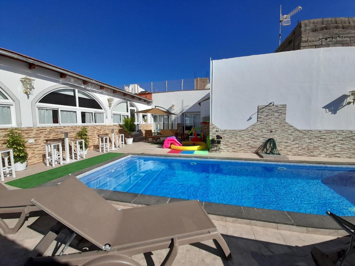 Tenerife Little Village Apartment *